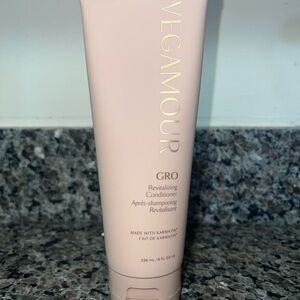 Vegamour GRO Revitalizing Conditioner